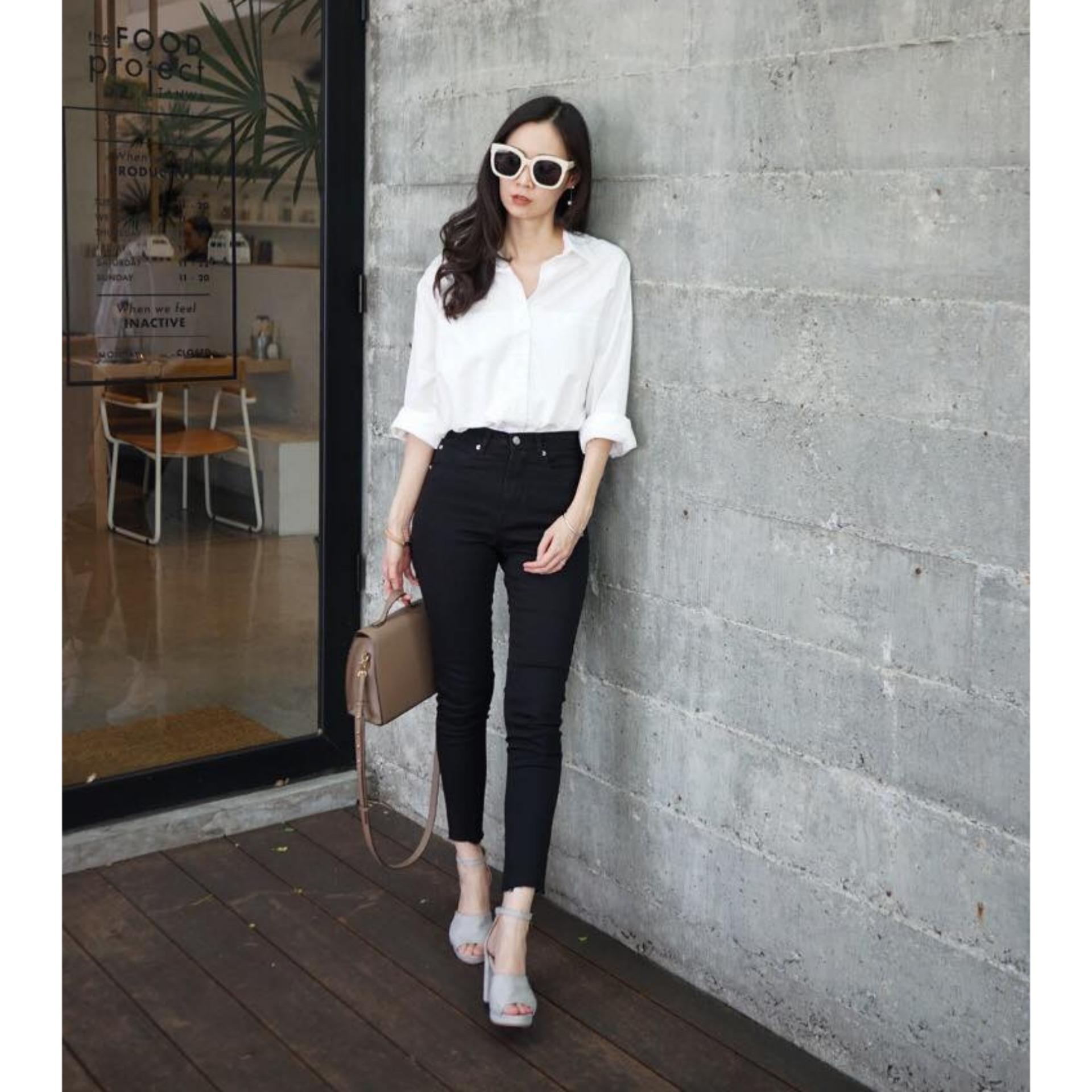 Sis Story กางเกงยีนส์ ขายาว สกินนี่ ขาเต่อ ผ้ายืด สีดำ Sis325 Billy ankle cut skinny Jeans - Black Sis Story กางเกงยีนส์ ขายาว สกินนี่ ขาเต่อ ผ้ายืด สีดำ Sis325 Billy ankle cut skinny Jeans - Black