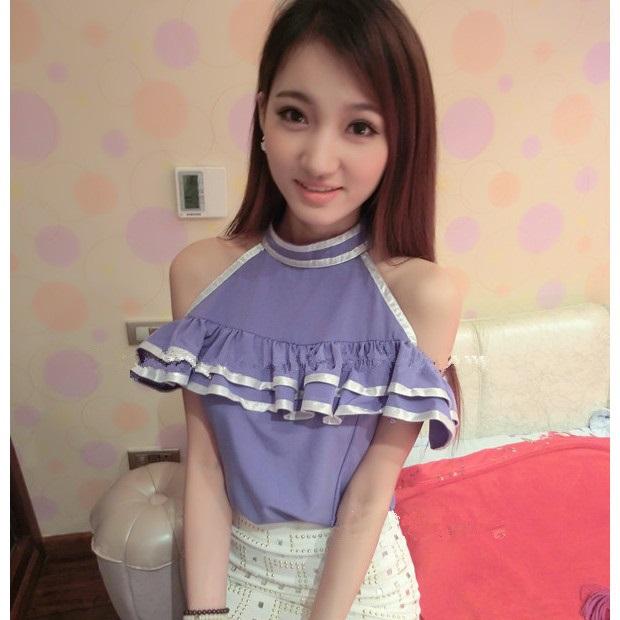 Tucky&Jiang เสื้อแฟชั่น เปิดไหล่ ระบายอก 2503 Tucky&Jiang เสื้อแฟชั่น เปิดไหล่ ระบายอก 2503