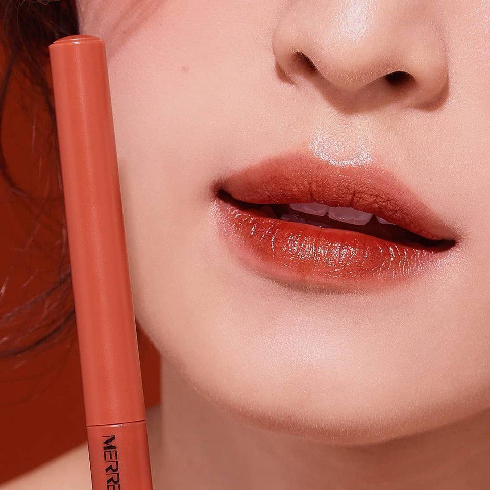 Merrez'ca Lip & Cheek moisturizer Tint ลิบทาแก้มและปากในแท่งเดียว Merrez'ca Lip & Cheek moisturizer Tint ลิบทาแก้มและปากในแท่งเดียว