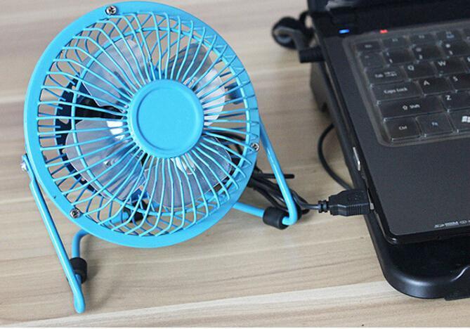 USB Mini Fan พัดลมเหล็ก 6" มีสวิทช์ (สีฟ้า)