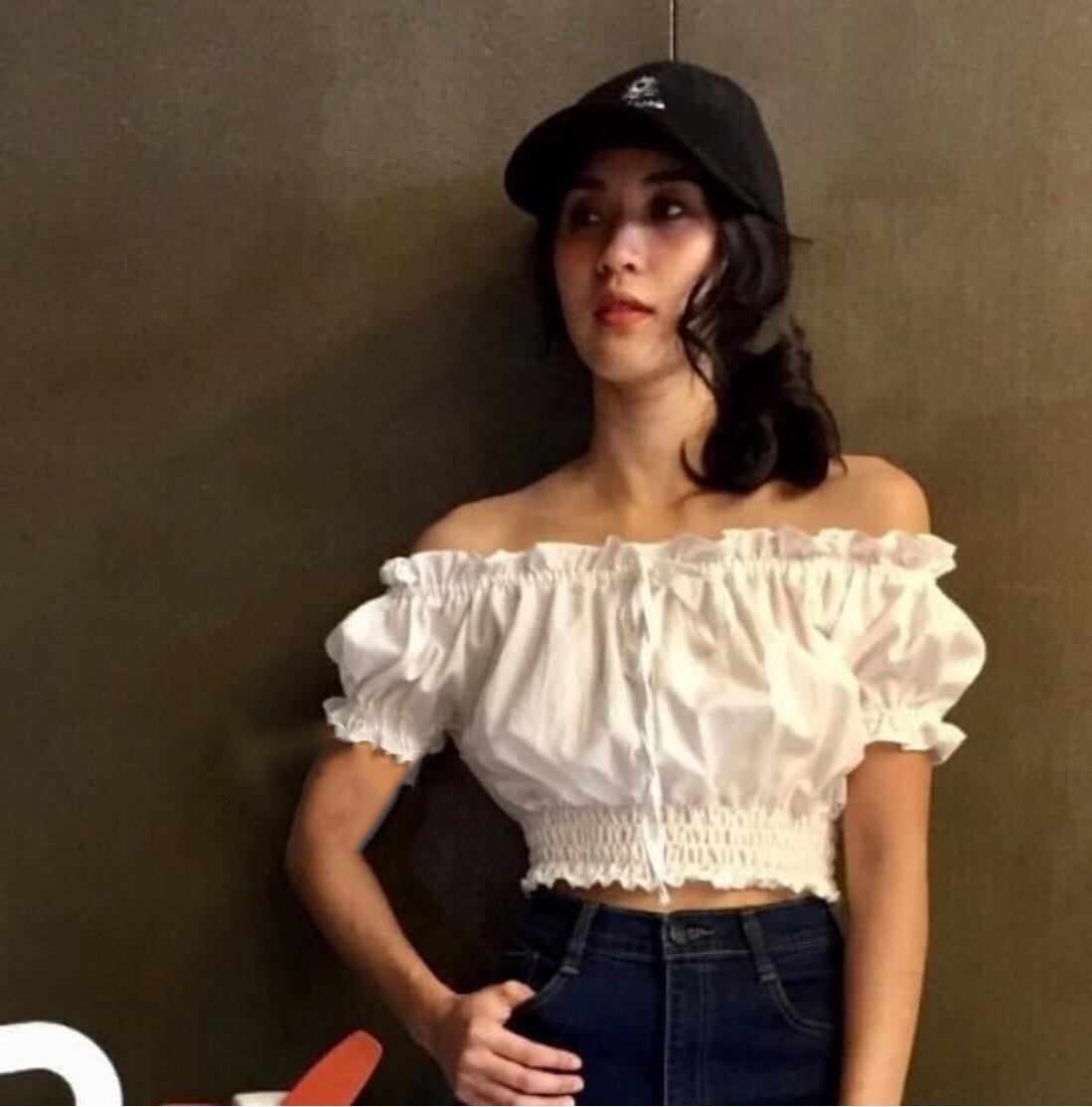 Fonfah เสื้อปาดไหล่จั้มเอว