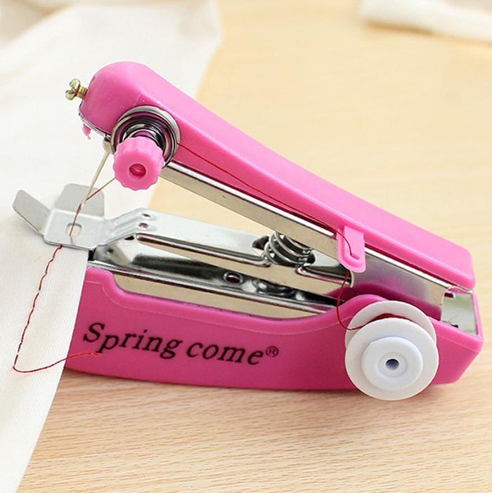 igootech จักรเย็บผ้ามือถือ ขนาดพกพา Mini Handheld Sewing Machine HSW2W-004SG - White