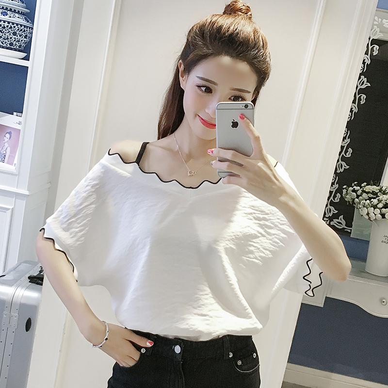 เสื้อยืดแขนสั้นหญิงโชว์ไหล่เปิดไหล่เสื้อฤดูร้อนเสื้อตัวเล็กสไตล์เกาหลีนักเรียนมมไขมันหลวมไซส์พิเศษไซส์ใหญ่พิเศษเสื้อชีฟอง