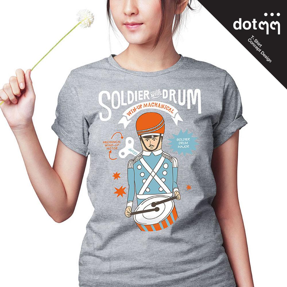 dotdotdot เสื้อยืดผู้หญิง Concept Design ลาย Soldier with Drum (Grey) dotdotdot เสื้อยืดผู้หญิง Concept Design ลาย Soldier with Drum (Grey)
