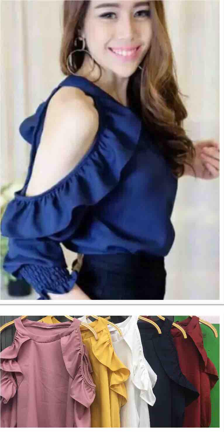เสื้อเปิดไหล่. #สอบถามก่อนสั่งซื้อ#