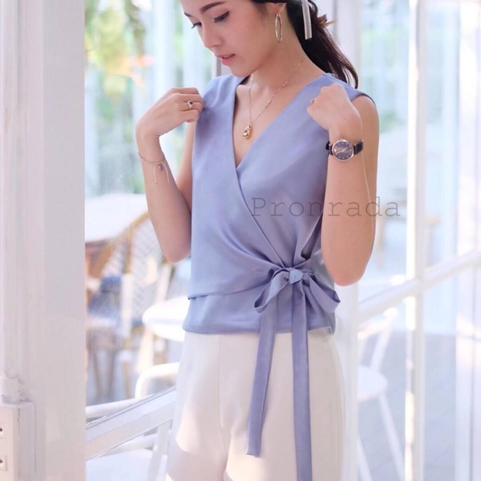 Pronrada brand - AVA Top in Blue (เสื้อผูกเอว สีฟ้า)
