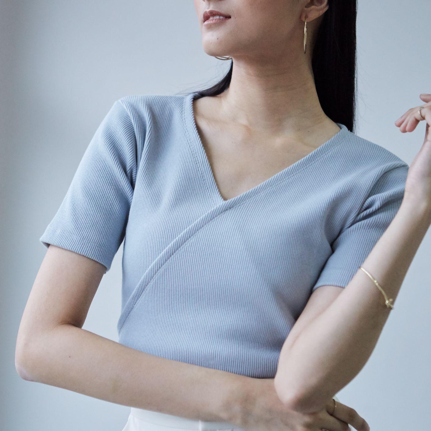 spring tulip top babyblue เสื้อยืดสีเบบี้บลู spring tulip top babyblue เสื้อยืดสีเบบี้บลู