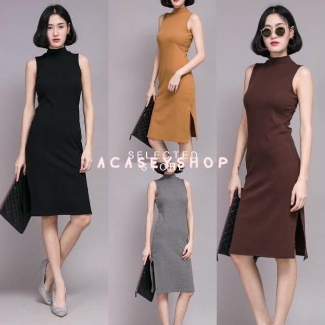 ACS เดรสคอเต่าแขนกุดผ่าข้าง New ACS เดรสคอเต่าแขนกุดผ่าข้าง New