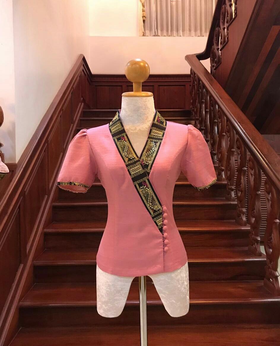 เสื้อไหมลาว