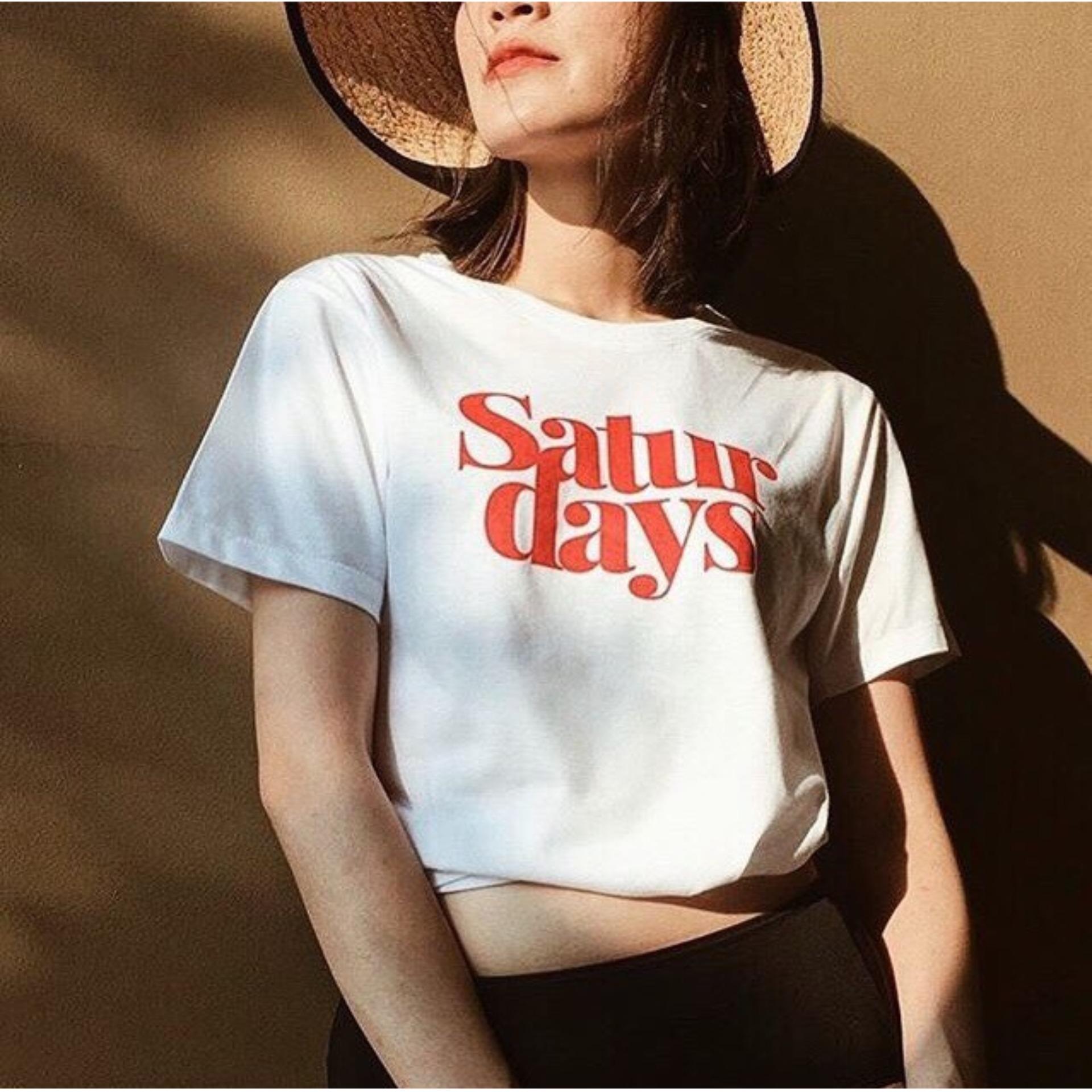 dudeandco- White Saturday เสื้อยืด dudeandco- White Saturday เสื้อยืด