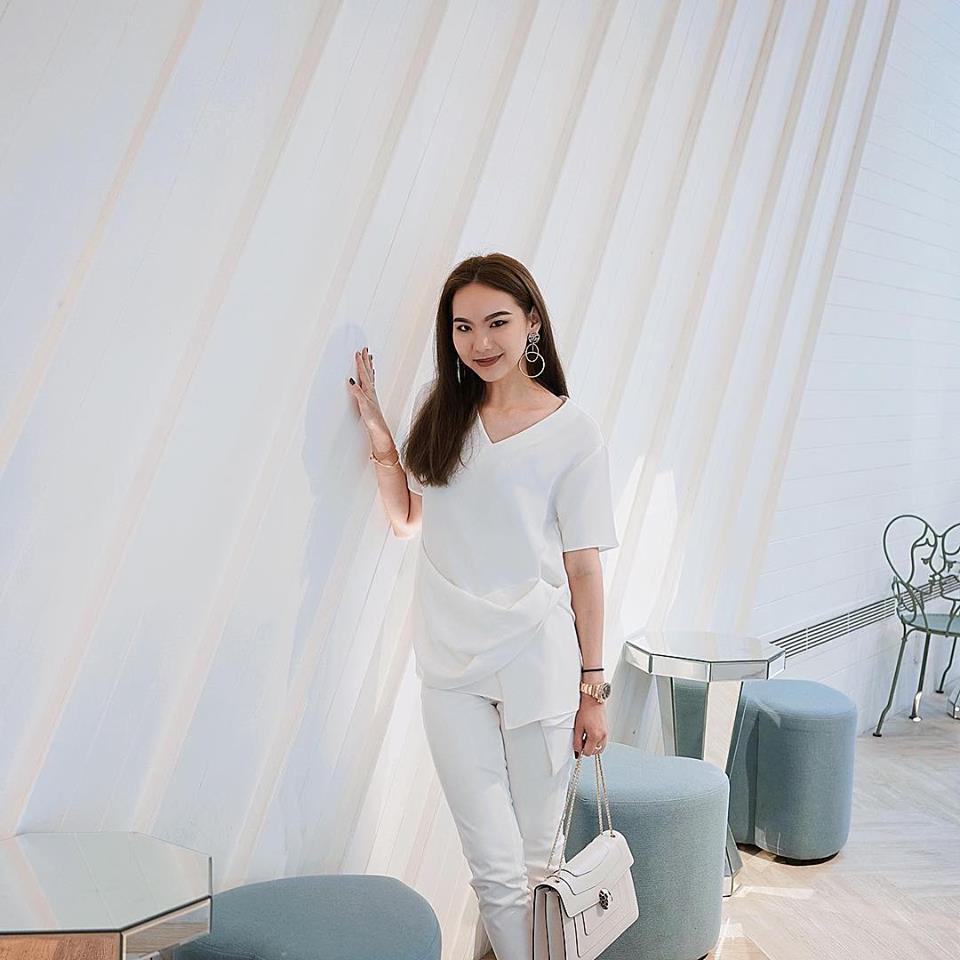 เสื้อผ้า