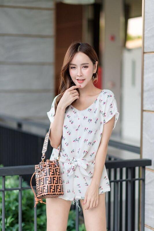 virin&fashiononartเสื้อโบหน้าลายดอกไม้