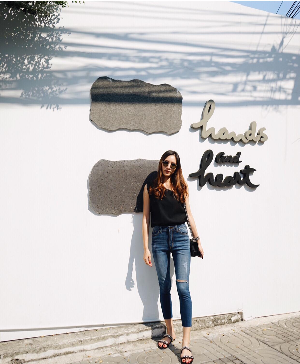Gene denim กางเกงยีนส์ขายาว ทรงSkinny รุ่นLarisa สีน้ำเงิน Blue