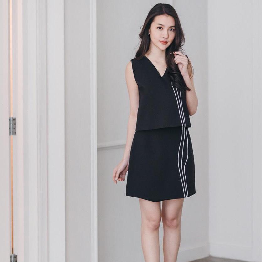 GARNETS TONIC SKIRT- Black GARNETS TONIC SKIRT- Black