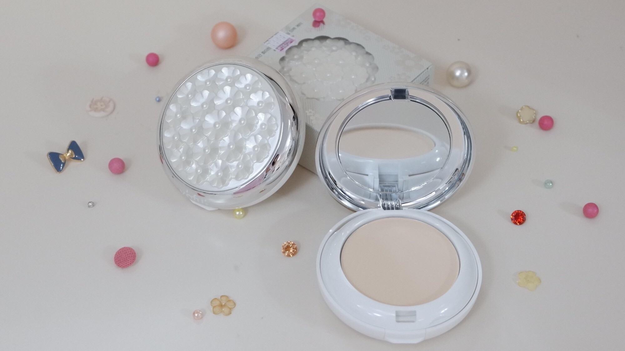 Yafu Especially For You Powder Cake แป้งยาฟูตลับดอกไม้ สีมุกสวยหรู