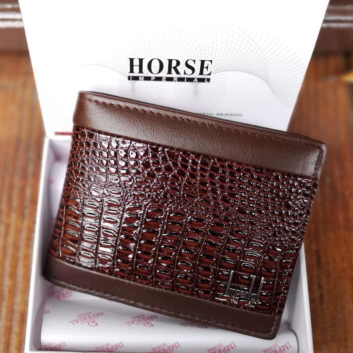horse แบรนด์แท้ 100% พร้อมกล่องแบรนด์ หนังนิ่มมาก งานดีคุ้มราคา