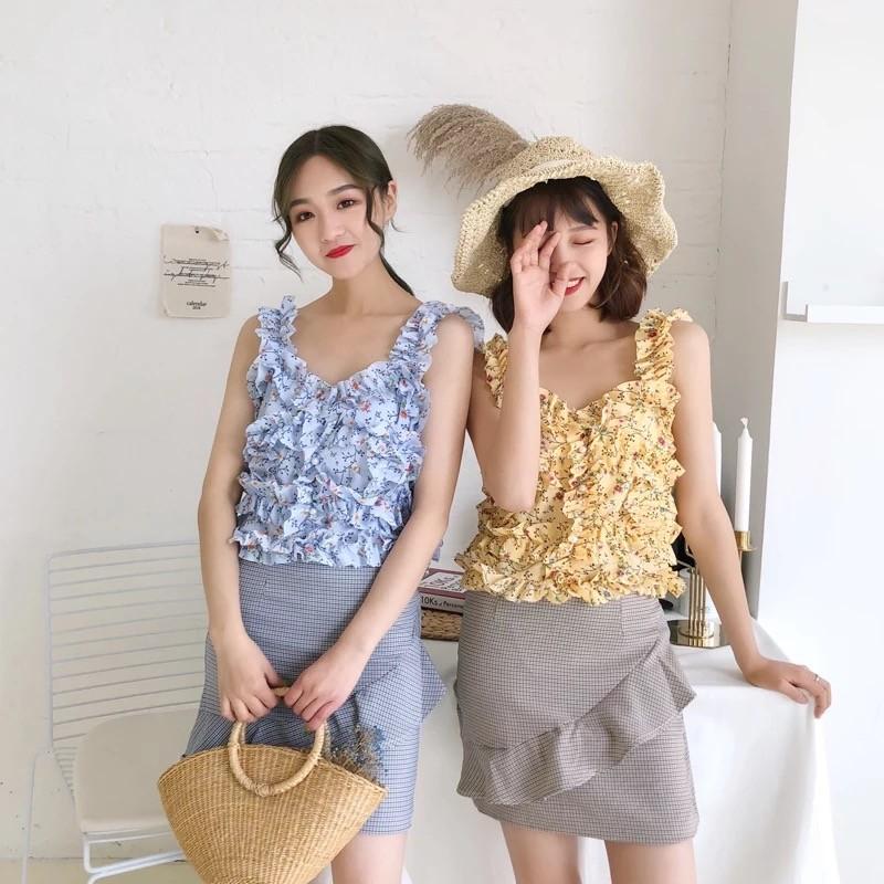 เสื้อสายเดี่ยวแต่งระบาย เสื้อแฟชั่น เสื้อสายเดี่ยวแต่งระบาย เสื้อแฟชั่น