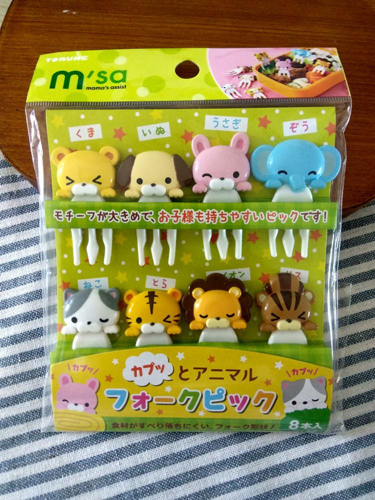 ญี่ปุ่น 3D การ์ตูนอาหารกล่องเบนโตข้าวปั้นส้อมเด็กผลไม้ tridentate ส้อมน่ารักของหวานที่จิ้มผลไม้ 8 เข้า