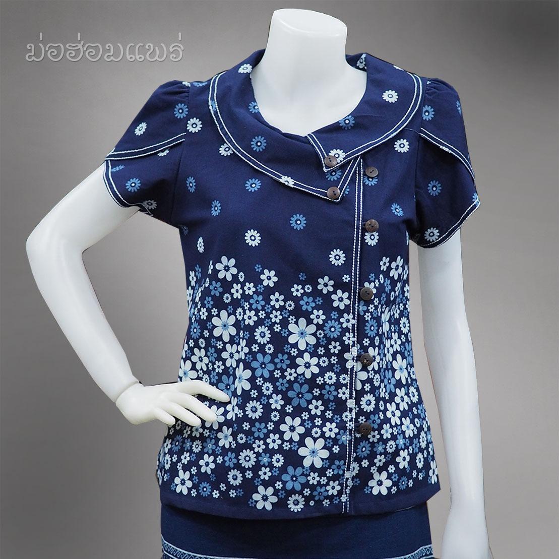BM-10BB เสื้อม่อฮ่อมคอบัวป้าย ลายดอกดอกรวม แขนตุ้กตาซ้อน BM-10BB เสื้อม่อฮ่อมคอบัวป้าย ลายดอกดอกรวม แขนตุ้กตาซ้อน