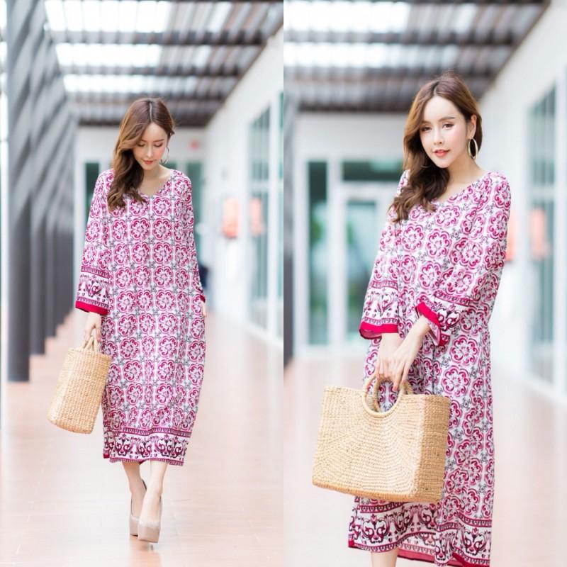 Fahion on art เดรสแฟชั่นผู้หญิงคอวีทรงปล่อย ขนาดฟรีไซส์ พร้อมส่งสีเหลือง