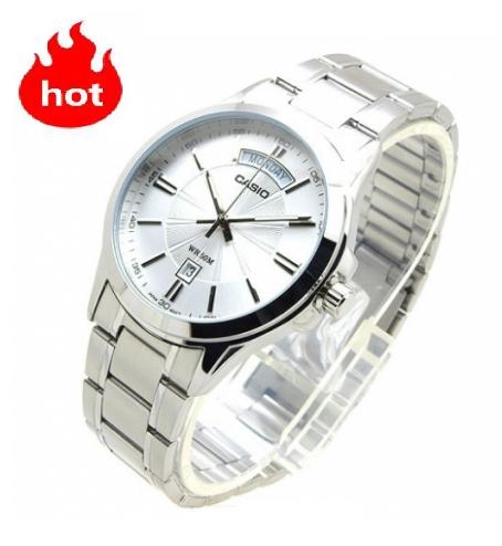Casio Standard รุ่น MTP-1381D-7A นาฬิกาข้อมือสำหรับผู้ชาย สายแสตนเลส หน้าปัดขาว ดีไซน์ สวยหรู - มั่นใจ ของแท้ 100% ประกันศูนย์ 1 ปีเต็ม