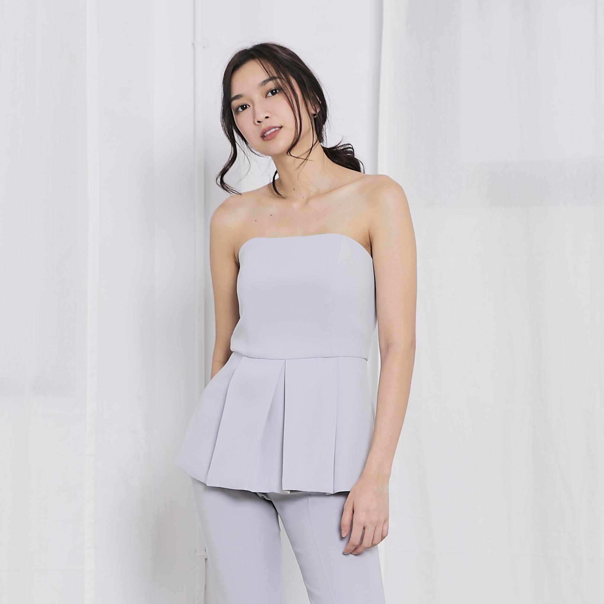 PIMNATTA Julie Top เสื้อเกาะอก สีเทา