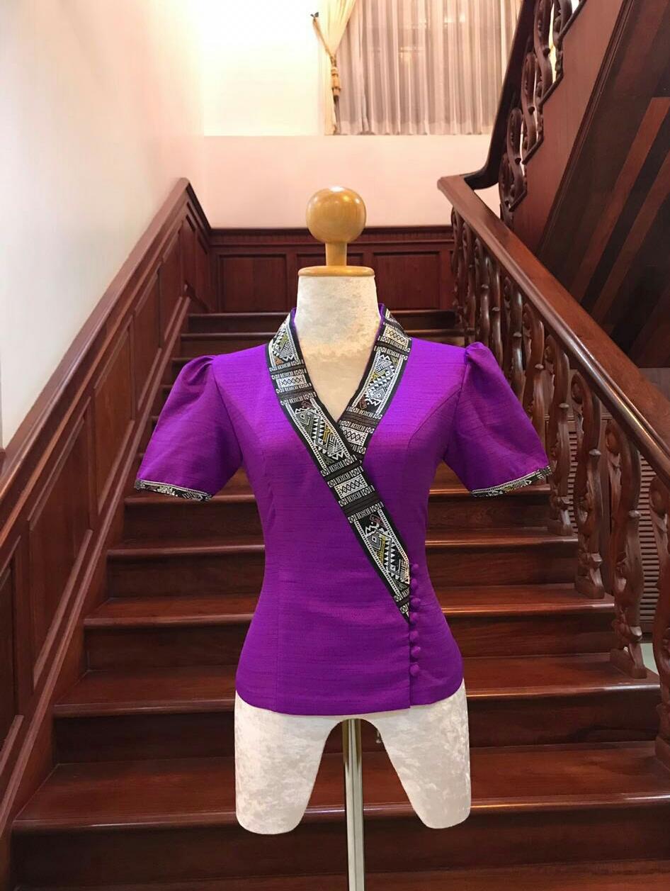 เสื้อไหมลาว