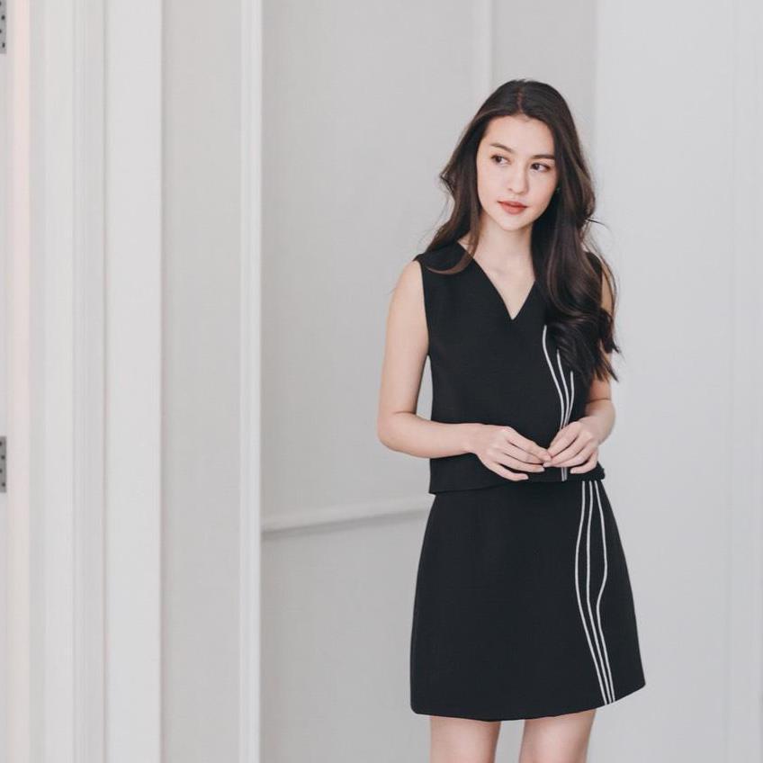 GARNETS GIN TOP - Black