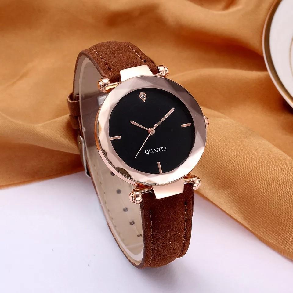 Quartz นาฬิกาแฟชั่น 2018 ((✔สินค้าพร้อมส่ง)) เรียบหรู ดูมีสไตล์ ลำลองควอตซ์ นาฬิกาข้อมือสายหนัง สินค้าพร้อมส่ง (มีบริการเก็บเงินปลายทาง) R-081