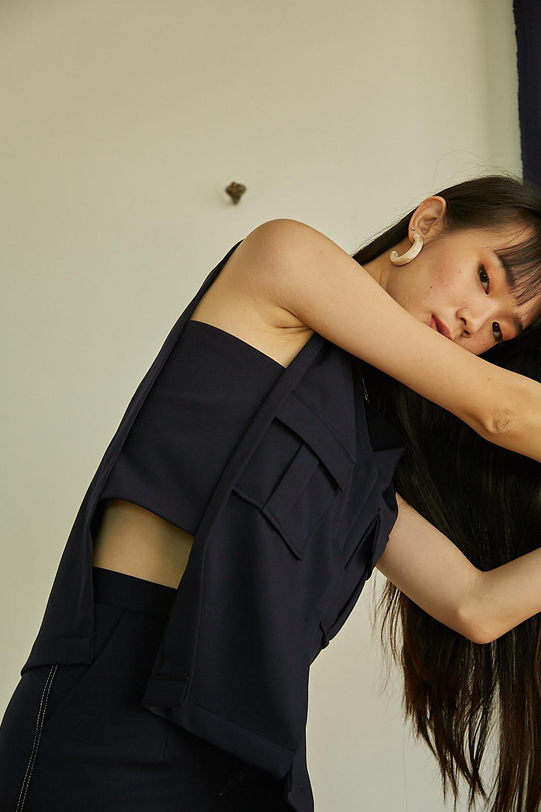 Alter & Beyond - wear-to-work top