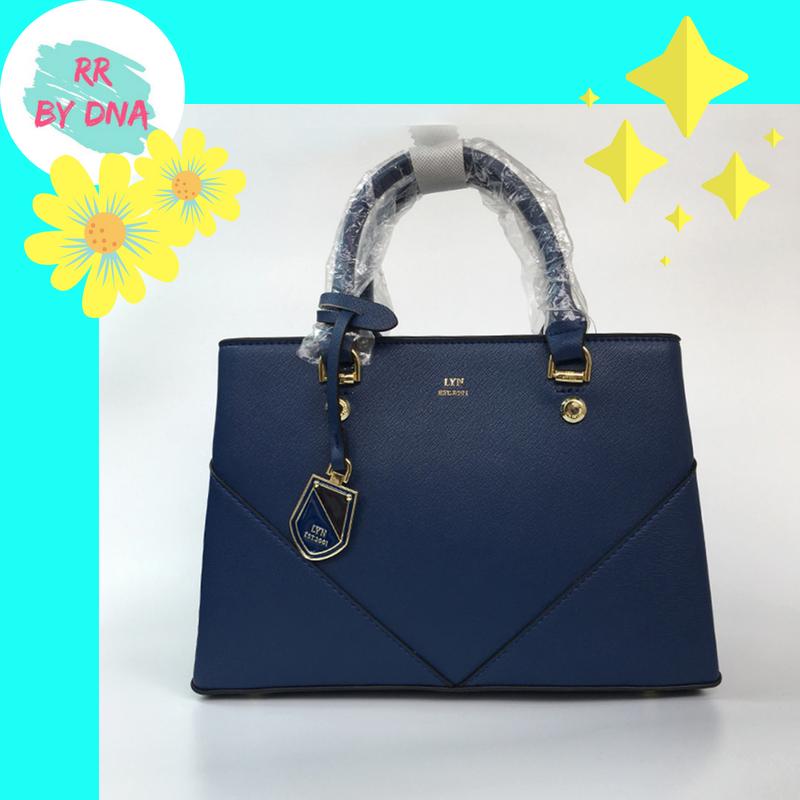 LYNกระเป๋าถือ สะพายไหล่ ข้าง lin กระเป๋าลินน์ AMOUR M BAG สวยเอาอยู่ทุกอีเว้นท์ กระเป๋าถือ กระเป๋าผู้หญิง