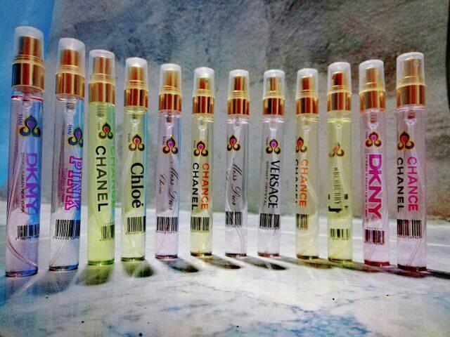 น้ำหอม กลิ่นแบรนด์เนมแท้ หอมนาน 8-12ชม.ขนาด10ml.(ุ10 ขวด)ระบุกลิ่นในแชท