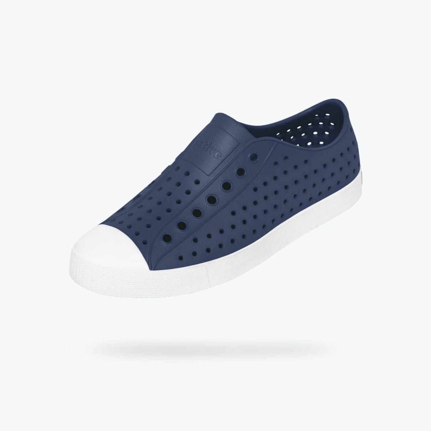 Native Shoes รองเท้ากันน้ำผู้ใหญ่ EVA รุ่น JEFFERSON BLOCK/REGATTA BLUE/SHELWHT