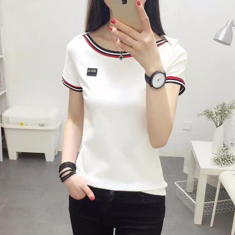 Thaishop418ชุดเสื้อผ้าแฟชั่น เสื้อแขนสั่นคอกลมแต่งลาย (สีขาว)