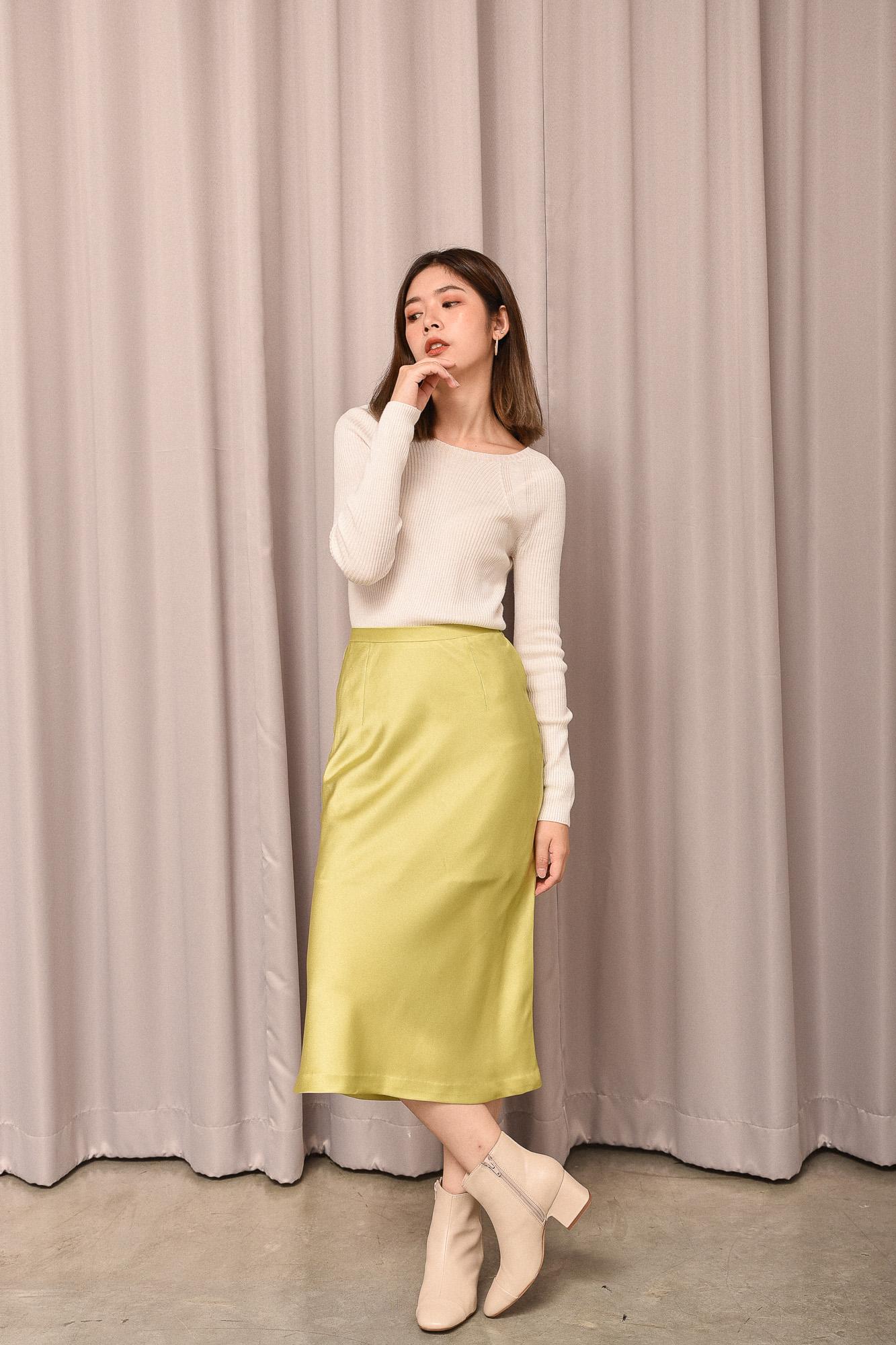 Mist of rain - กระโปรง รุ่น satin skirt