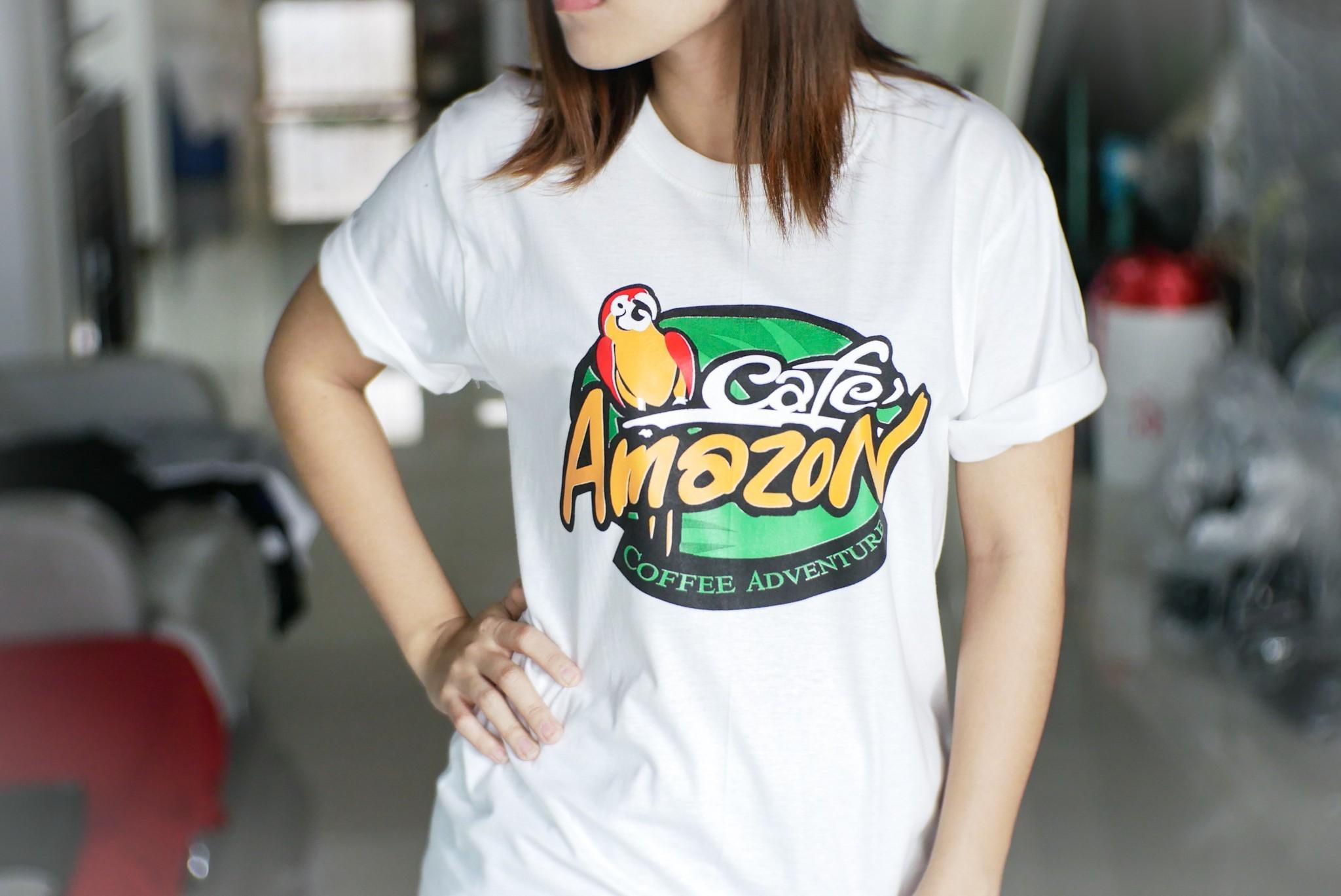 เสื้อยืดแฟชั่นผู้หญิง ผู้ชาย Cafe Amazon tshirt สีขาว