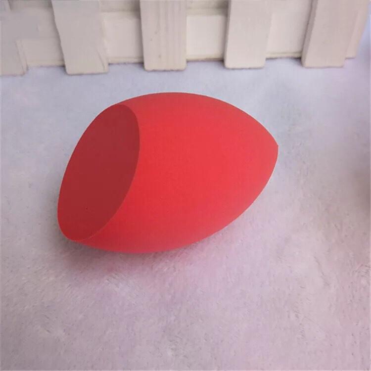 Miracle Complexion Sponge ฟองน้ำแต่งหน้ารูปไข่ เกลี่ยรองพื้น Miracle Complexion Sponge ฟองน้ำแต่งหน้ารูปไข่ เกลี่ยรองพื้น