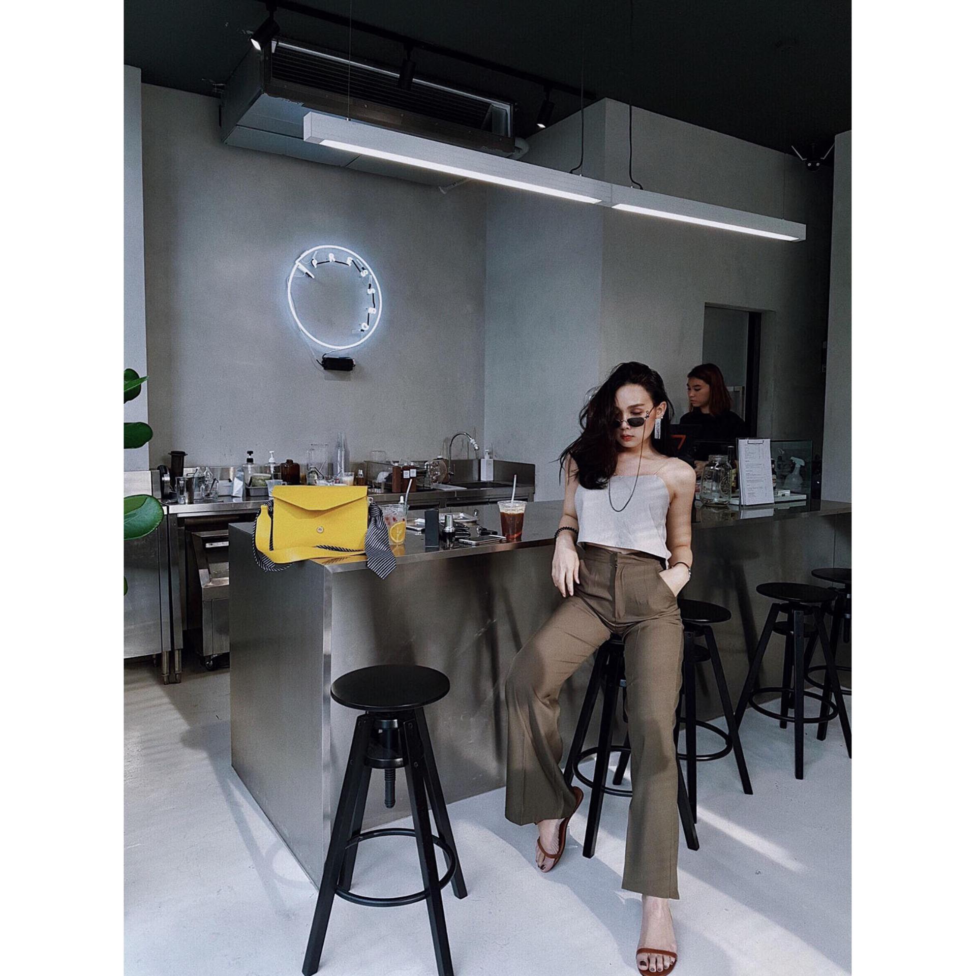 Loonnystore กางเกงขายาว รุ่น Andrea pants