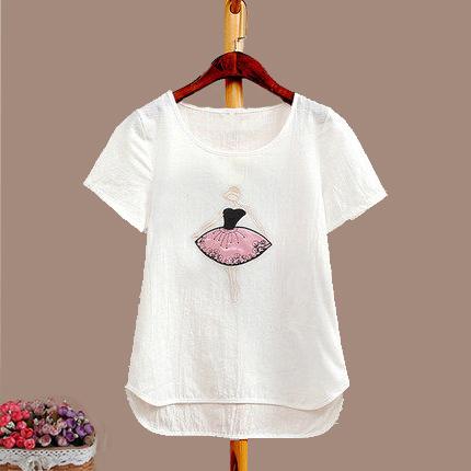 เสื้อผ้าฝ้ายแขนสั้นผู้หญิงพลัสไซส์ ปักลาย สีขาว
