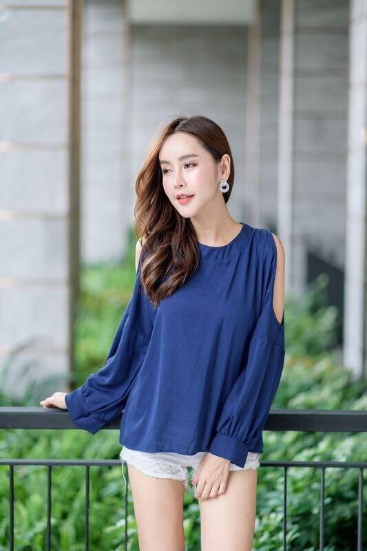 bynuchja shop เสื้อแขนยาว เว้าแขน bynuchja shop เสื้อแขนยาว เว้าแขน