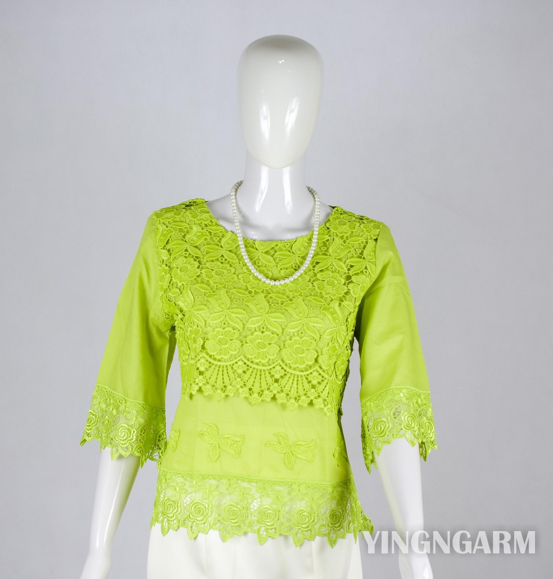 Yingngarm เสื้อลูกไม้ดอกถักครึ่งตัว Yingngarm เสื้อลูกไม้ดอกถักครึ่งตัว