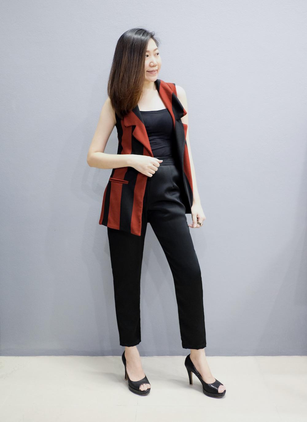 ZHER : Pants กางเกงขายาว ทรงสอบ ผ้า Pearl Valentino ขอบเอวเรียบ สีดำเงา (Black) ไซส์ S M L