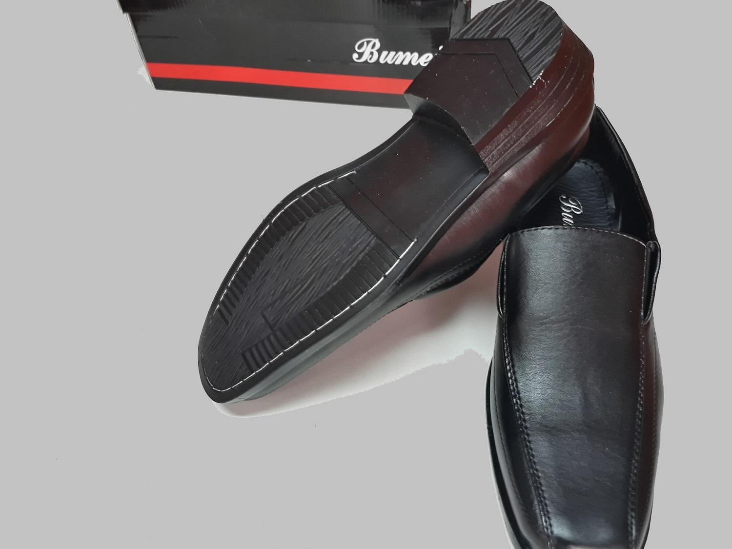 รองเท้าหนังชาย รองเท้าคัชชู พื้นเย็บ สีดำ Bumei GK075