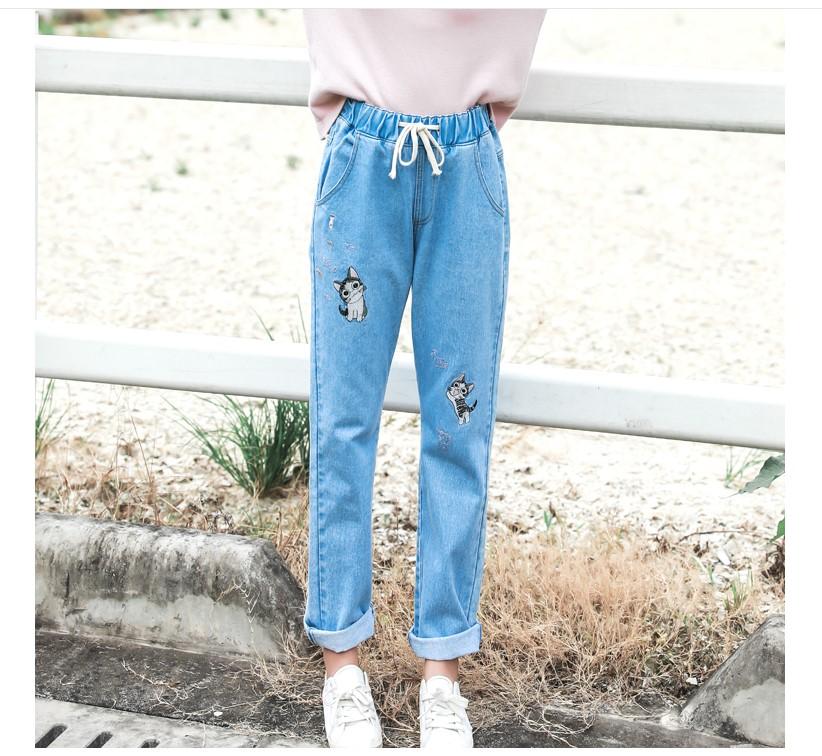 Fashion กางเกงยีนส์แฟชั่น เอวยางยืด มีเชือกผูก ผ้าไม่หนา นิมใส่สบาย (สียีนส์ซืด) รุ่น 8610