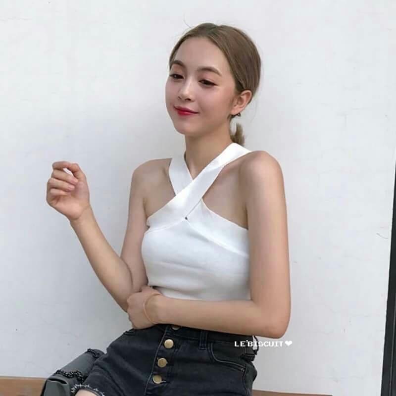 เสื้อไหมพรมแขนกุด คล้องคอ รหัส928 อก36. ยาว. 22 .5สี เสื้อไหมพรมแขนกุด คล้องคอ รหัส928 อก36. ยาว. 22 .5สี