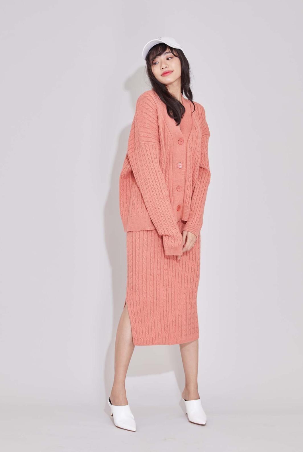 FLAT2112 เซ็ทเสื้อกระโปรง คาร์ดิแกน ไหมพรมรุ่น FT130 Mayfair cardigan skirt