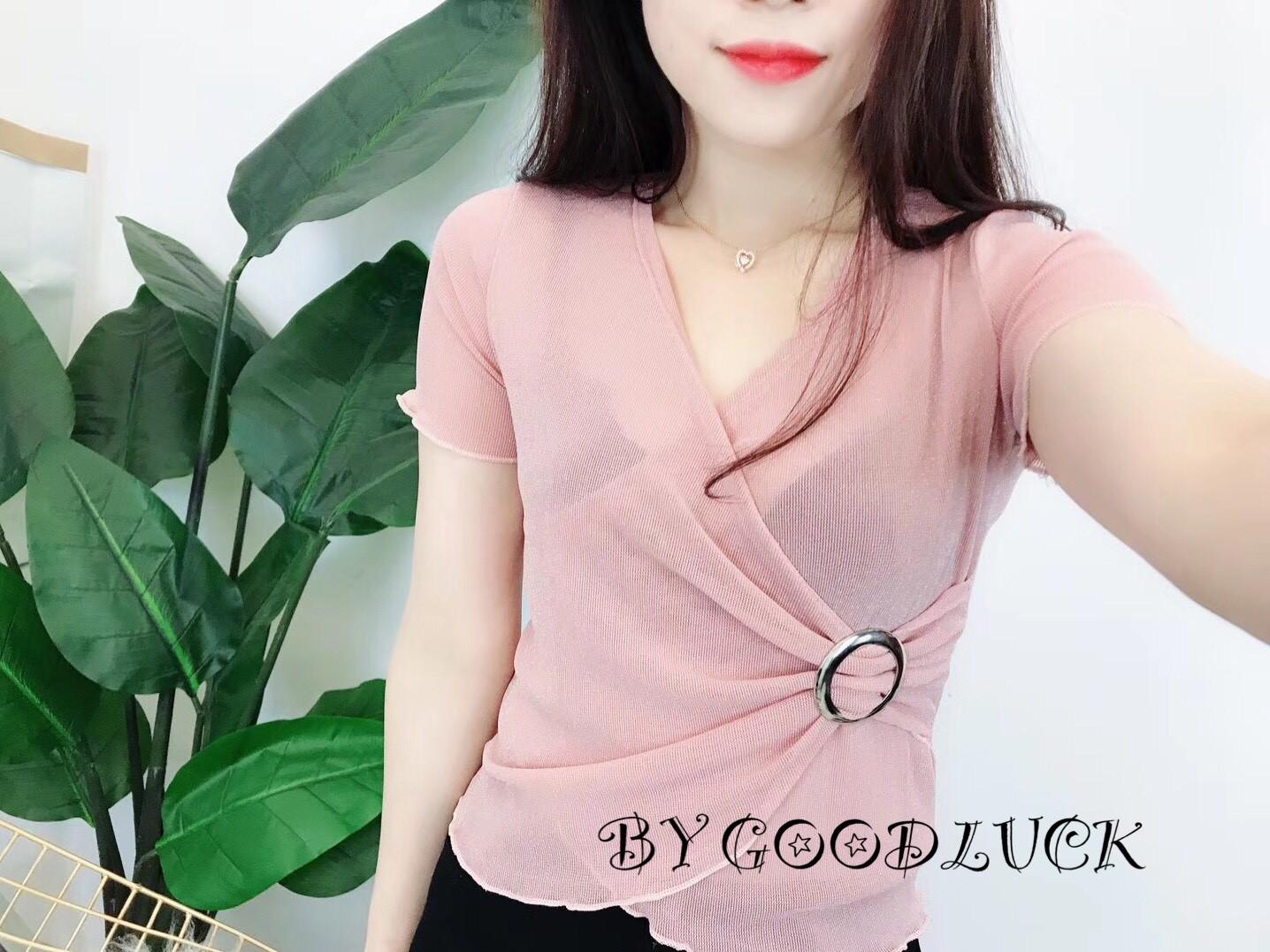 เสื้อไขว้ ลายวิ้งๆ แขนสั้น รุ่น วิ้งห่วงข้าง (สีชมพู)