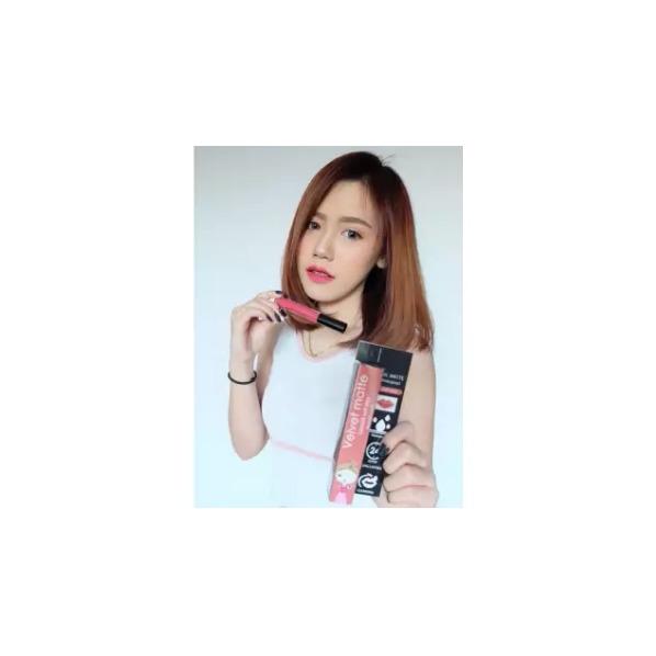Velvet Matte Lipstict soft matta เบอร์ 16/2 ลิปแมทเนื้อกำมะหยี่ ติดทน กันน้ำ จูบไม่หลุด **แถมฟรีลิปลอก 1 แท่ง มูลค่า 79 บาท** Velvet Matte Lipstict soft matta เบอร์ 16/2 ลิปแมทเนื้อกำมะหยี่ ติดทน กันน้ำ จูบไม่หลุด **แถมฟรีลิปลอก 1 แท่ง มูลค่า 79 บาท**