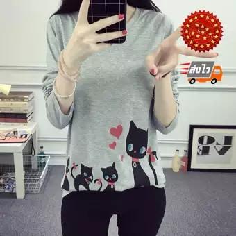 Thaishop418เสื้อยืดแฟชั่นผู้หญิง คอกลม แขนยาว ผ้าเนื้อดี ลายครอบครัวแมวสุขสันต์ น่ารักๆ