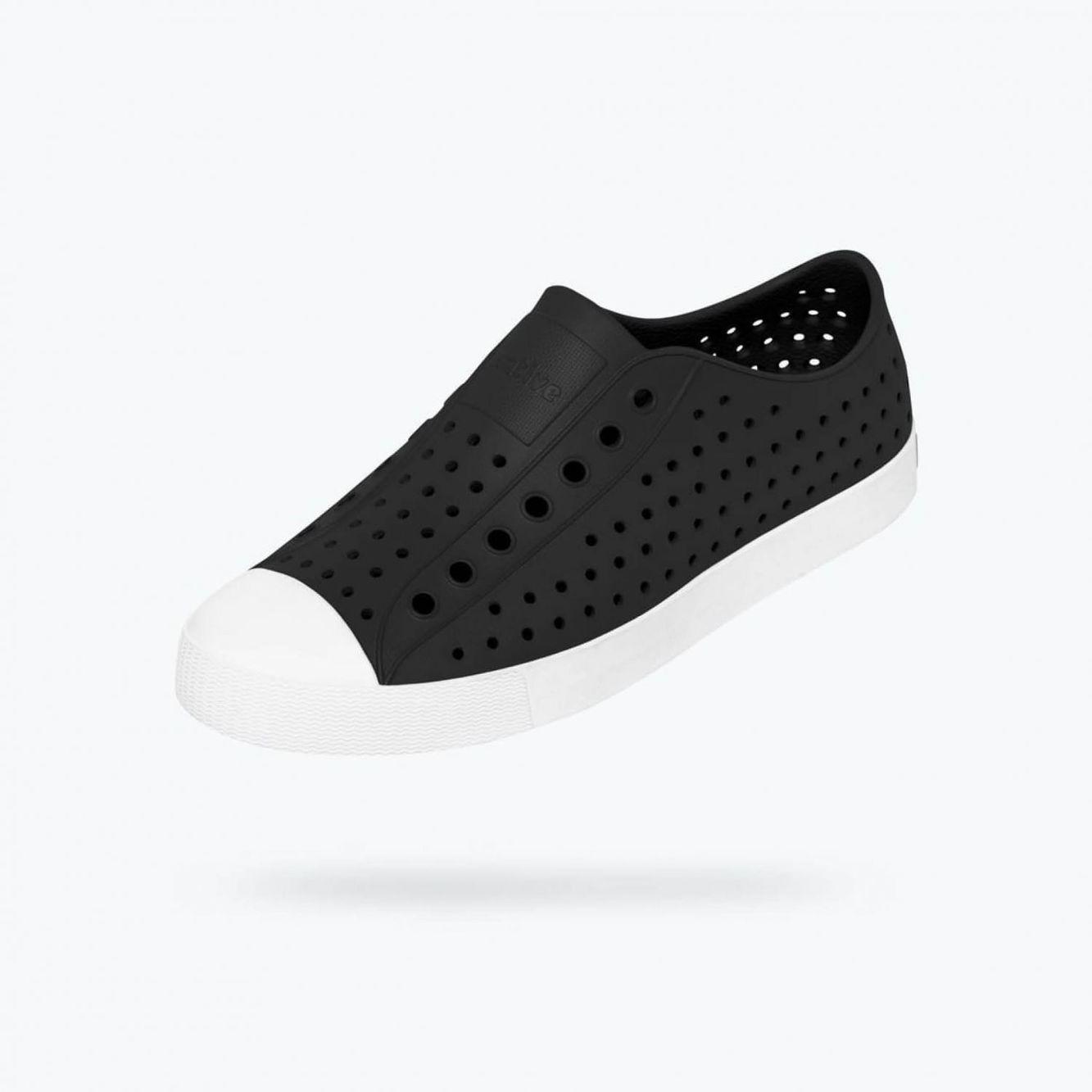 Native Shoes รองเท้ากันน้ำผู้ใหญ่ EVA รุ่นJEFFERSON /JIFFY BLACK/SHELL WHITE